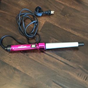 Bed Head TIGI Curling Wand